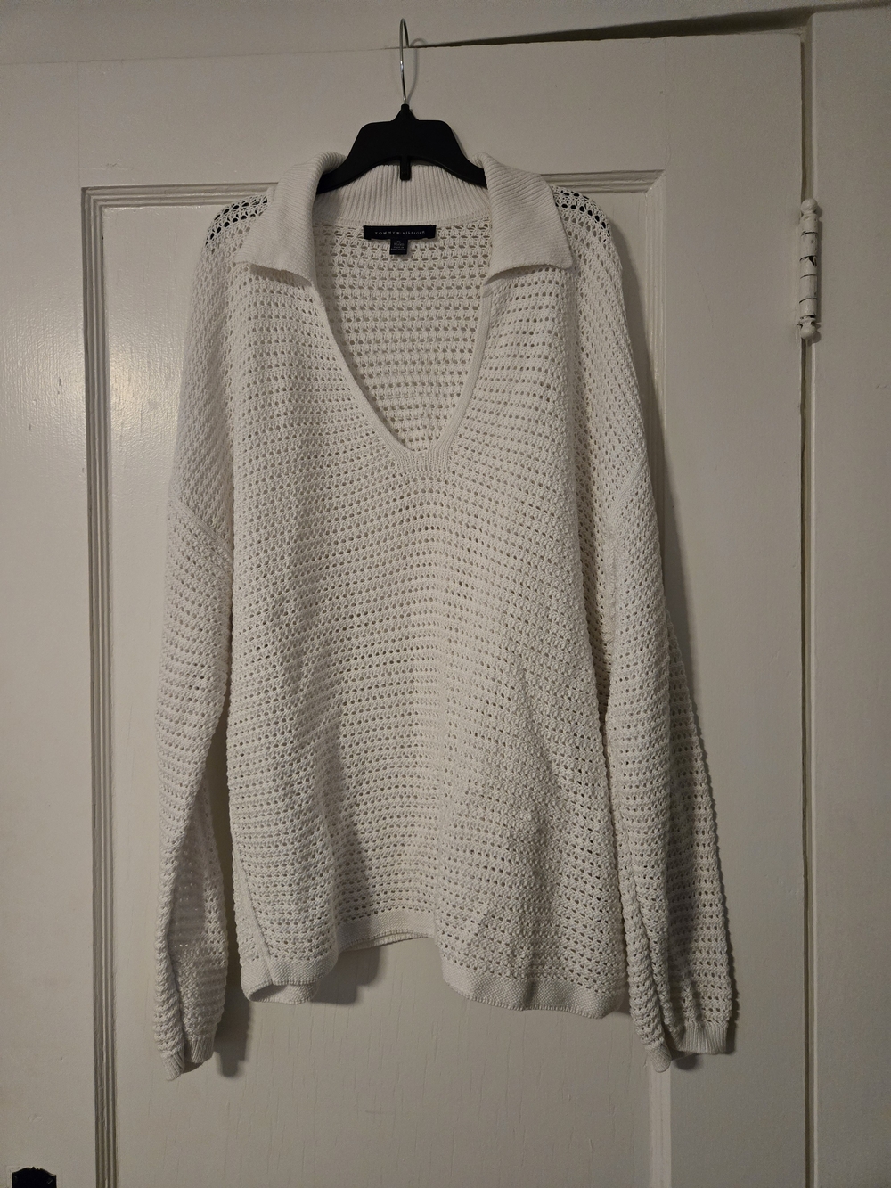 Tommy Hilfiger White Open-Knit V-Neck Sweater with Collar